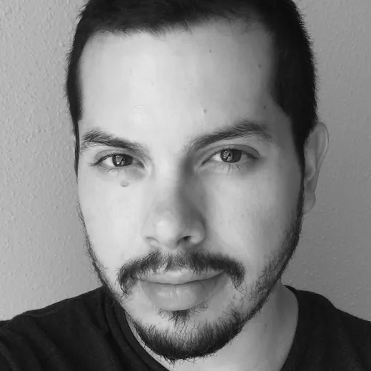 Cy De la Vega, SEO and AI search consultant